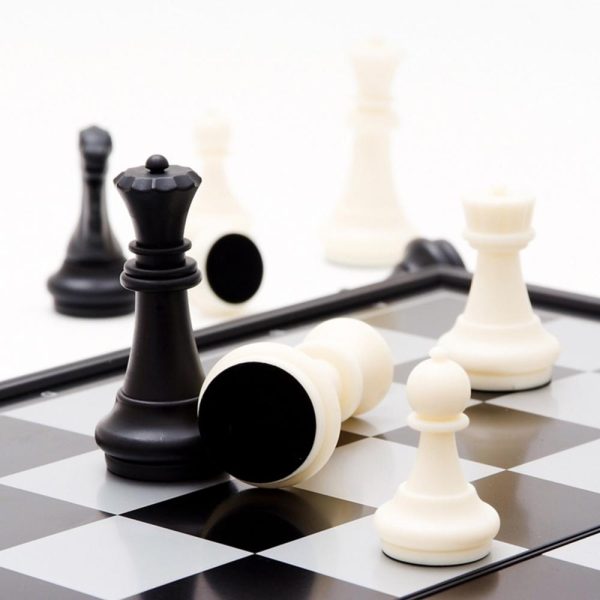 Magnetic Travel Folding Chess Board - Image 4